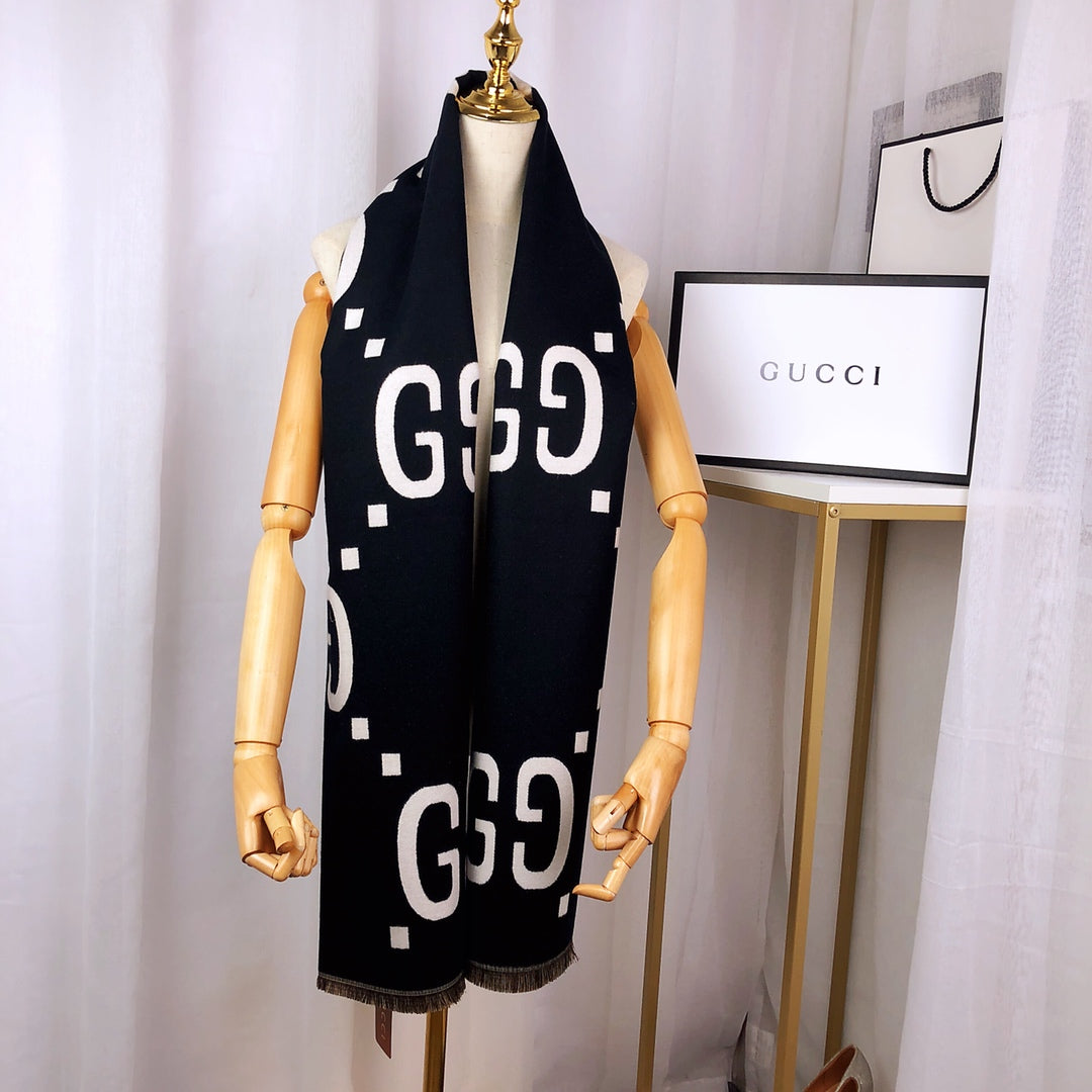 New cashmere scarf and shawl from G