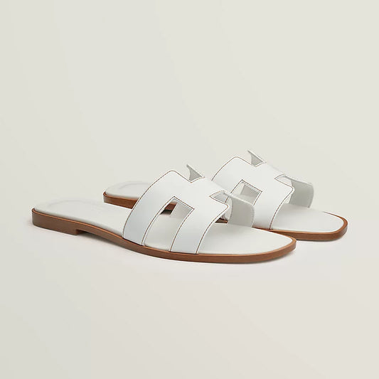 Minimal Double H Logo Slides – Minimal Chic Sandals
