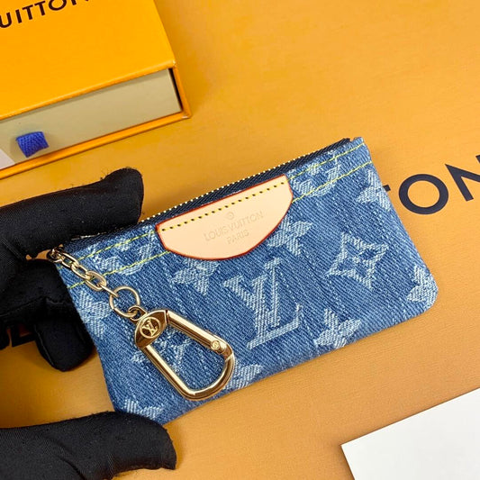 Luxusní pouzdro na mince Monogram – Stylová & Kompaktní peněženka na klíče