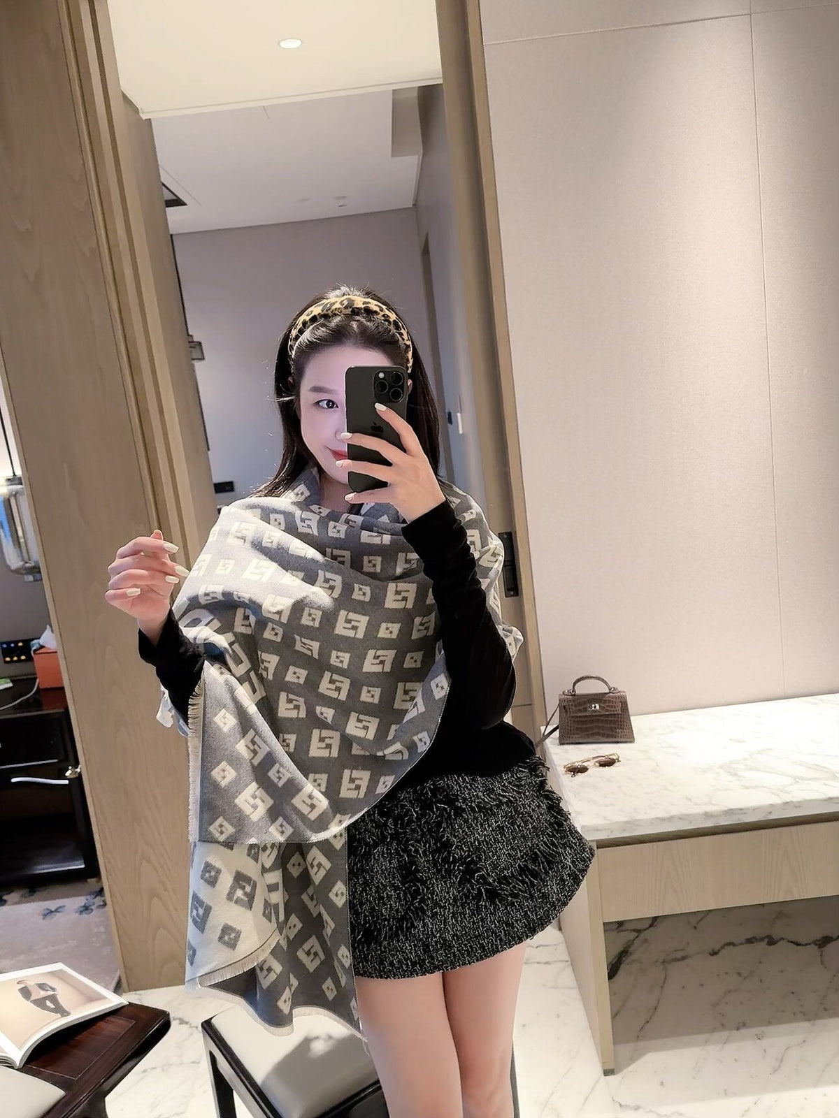 Fendi 2026 Neuer Double F Kaschmirschal mit Allover-Print