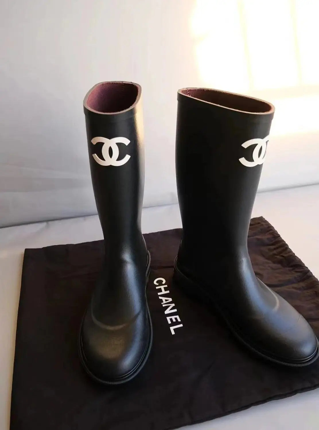 Elegant Classic Waterproof Tall Boots – Timeless Style & Comfort