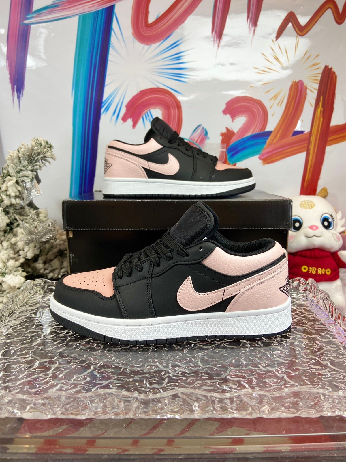 Sneaker casual basse color block nere e rosa