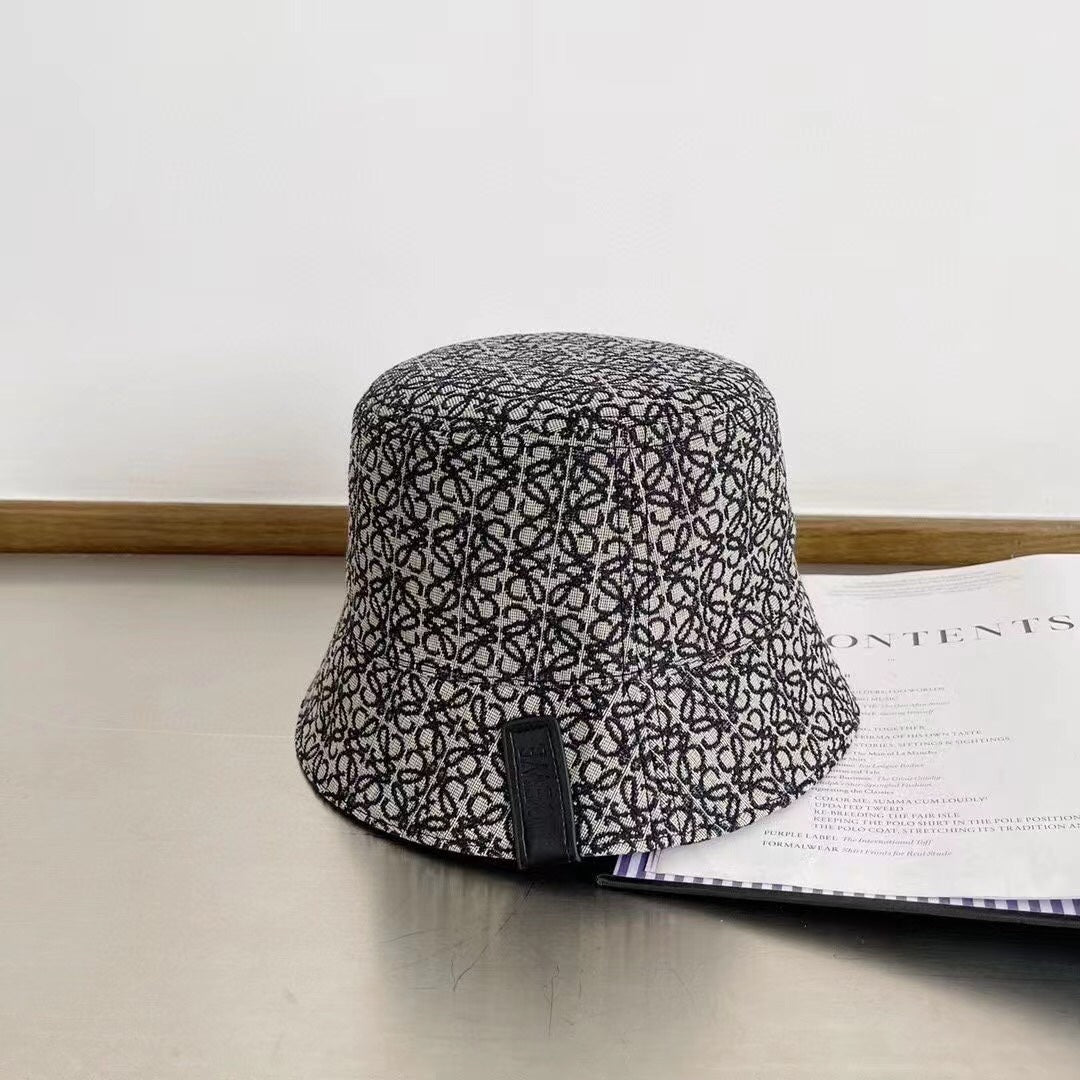 Luxusní čepice Loewe Anagram Monogram Bucket pro muže & Ženy