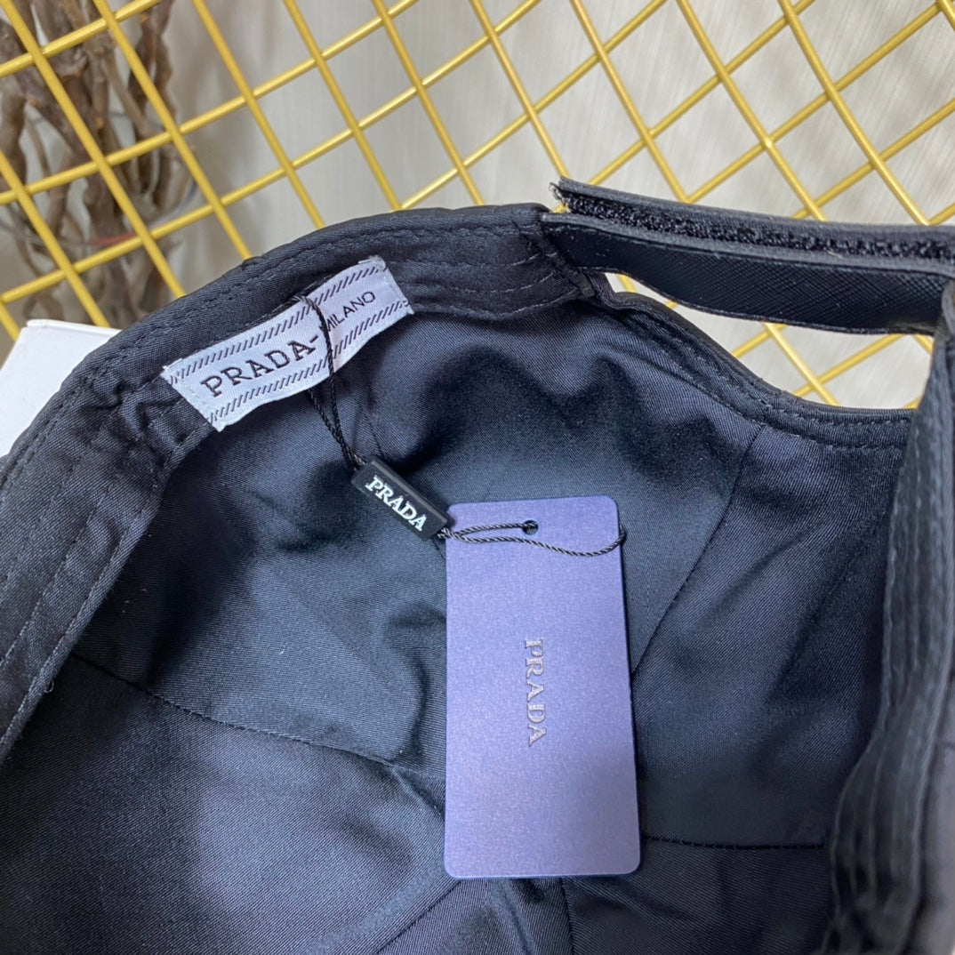 Modebroderet logobaseballkasket