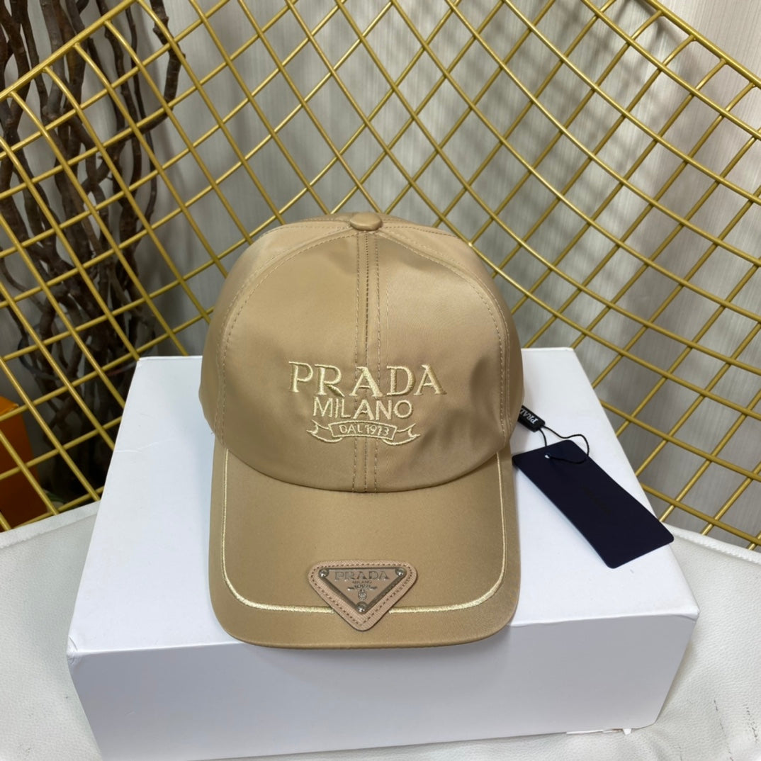 Modebroderet logobaseballkasket