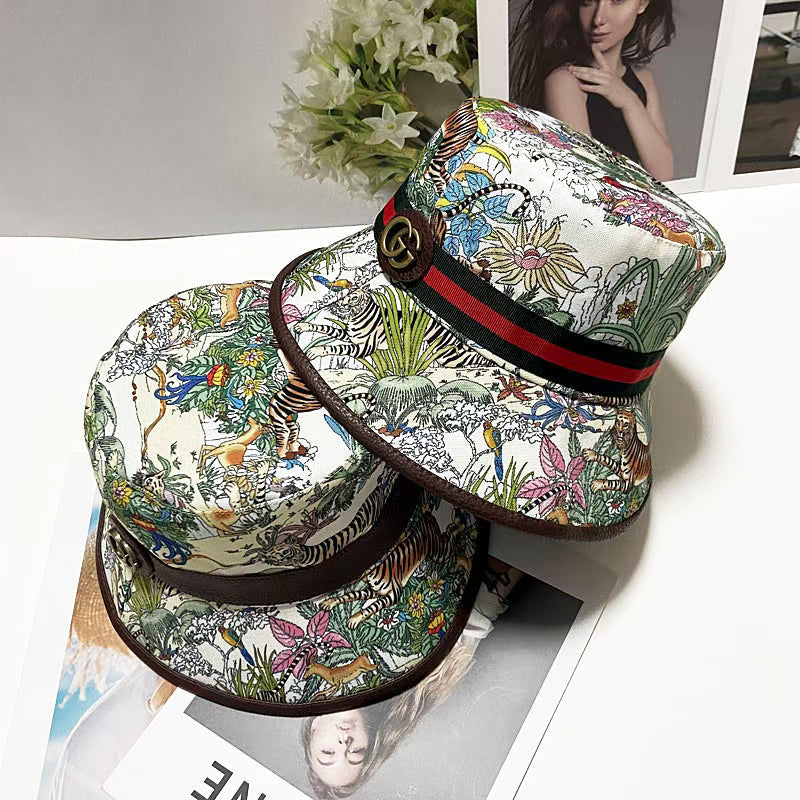 Classico cappello da pescatore con stampa giungla