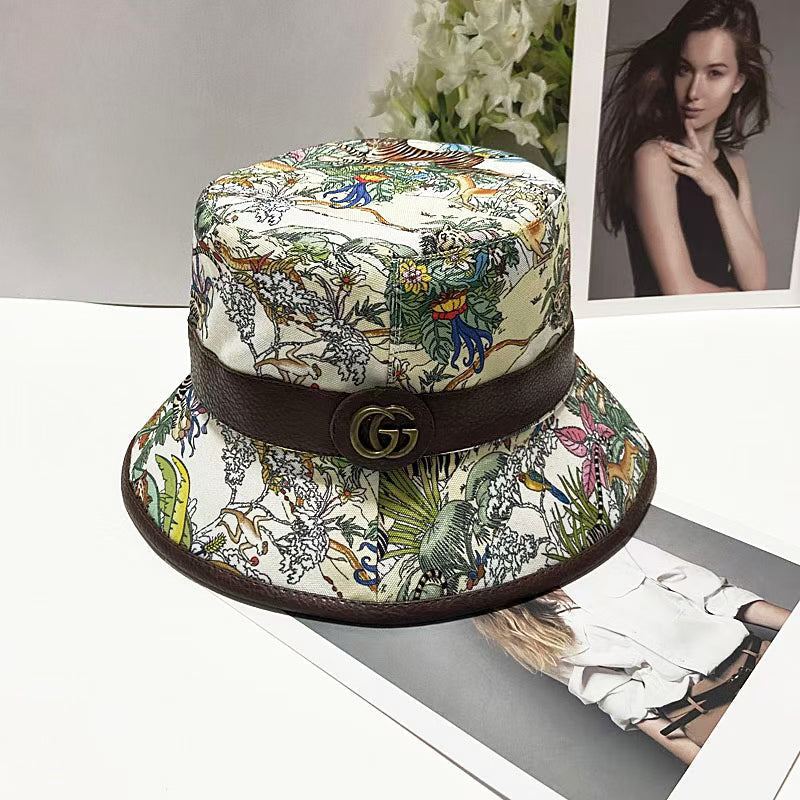 Classico cappello da pescatore con stampa giungla