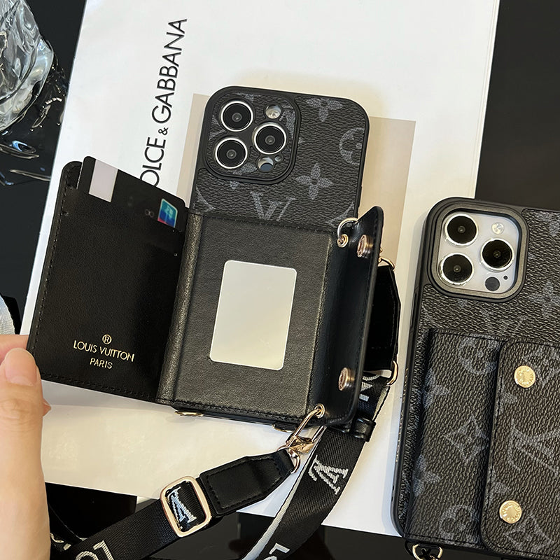 Coque et skin iPhone de luxe avec chaîne de sac à cartes noire
