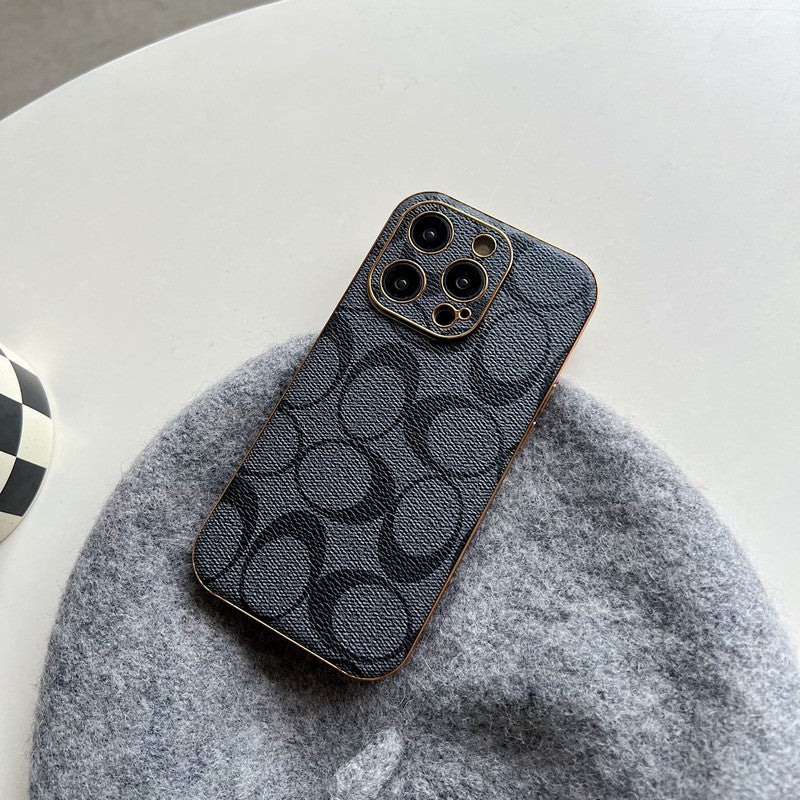 Klasické kožené pouzdro na iPhone