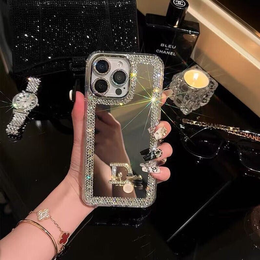 매력적인 뷰티 미러 iPhone 케이스 – 이동 중에도 메이크업 & 스타일!