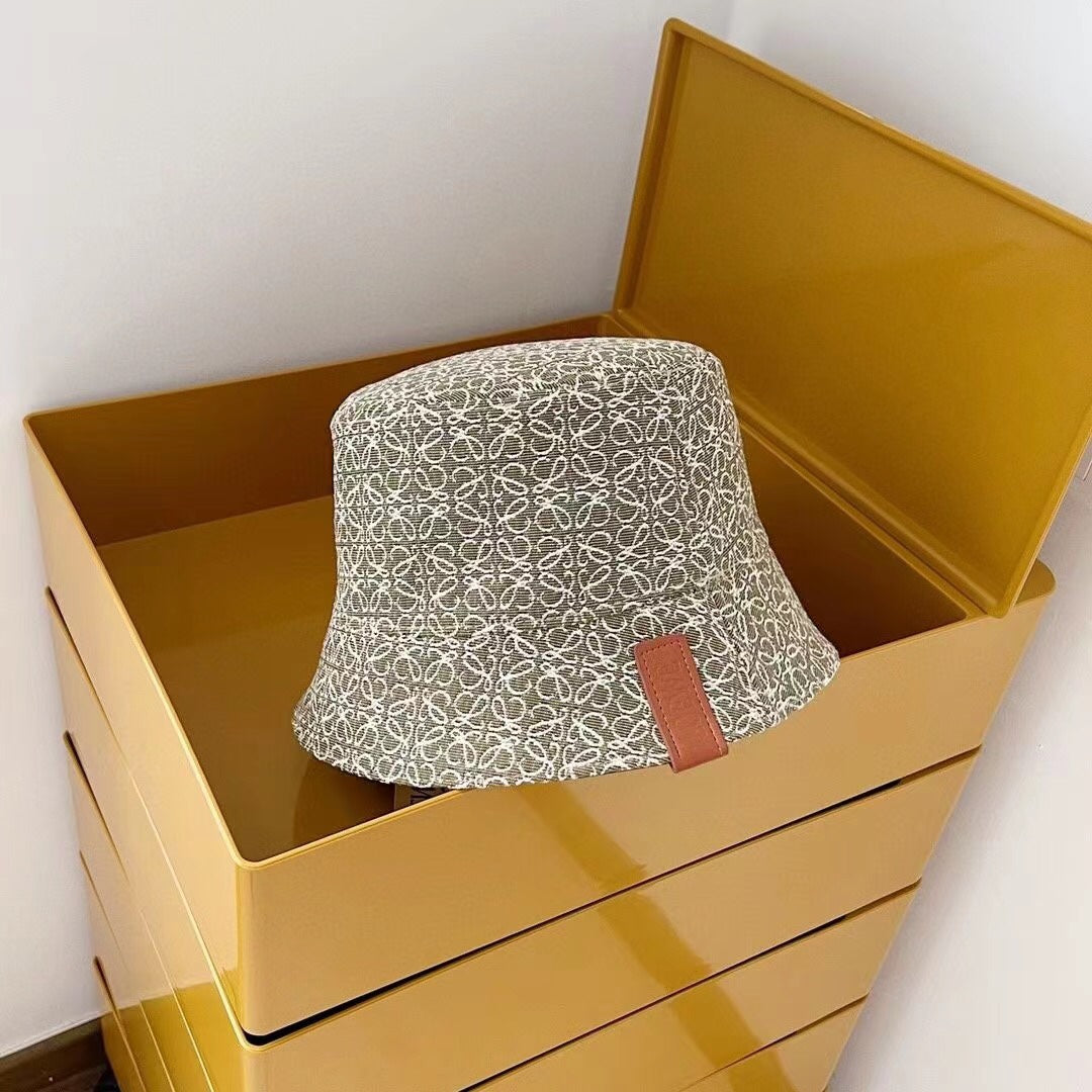 Luxusní čepice Loewe Anagram Monogram Bucket pro muže & Ženy