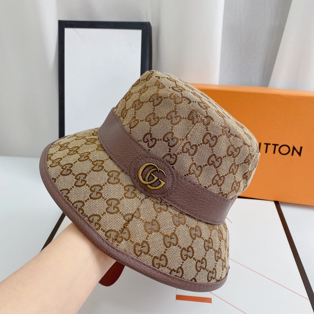 Fibbia per cintura classica con cappello a secchiello GG