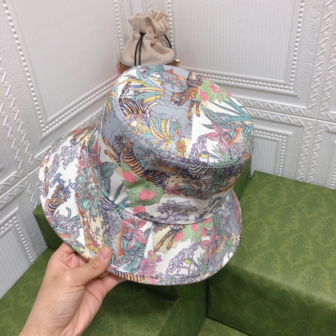 Cappello da pescatore classico in cotone tigre floreale | Cappello da pescatore botanico di design di lusso