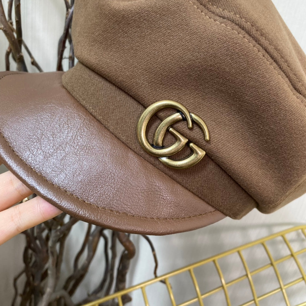 Coppola ottagonale con logo classico in metallo GG | Cappello in cashmere di design di lusso
