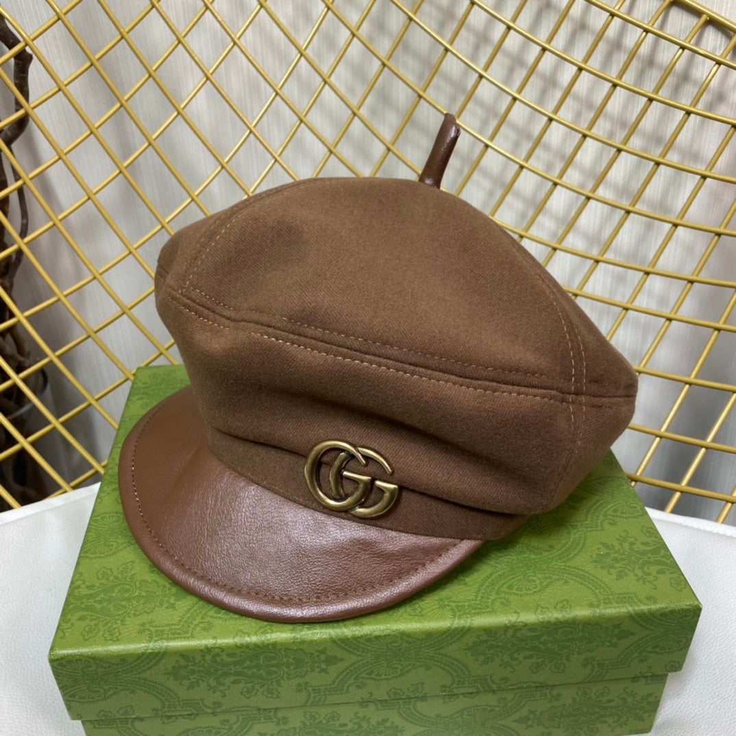Coppola ottagonale con logo classico in metallo GG | Cappello in cashmere di design di lusso