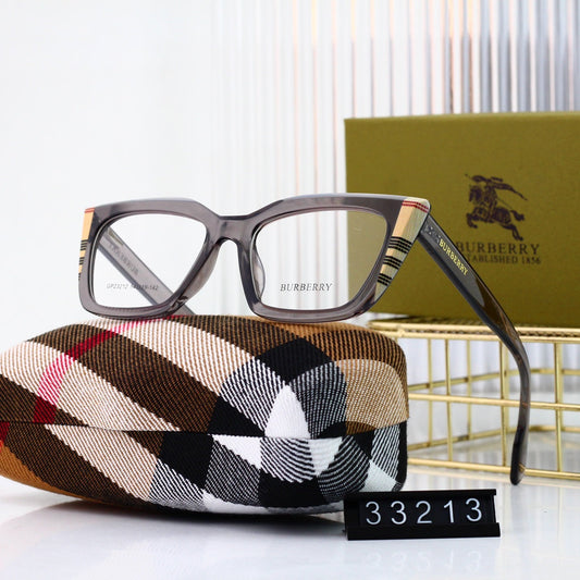 Gafas clásicas vintage a cuadros