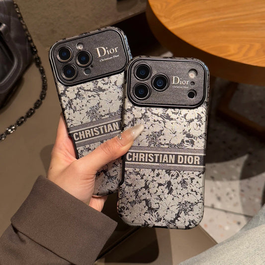 Elegant iPhone-deksel med blomsterdesign — førsteklasses beskyttelse med elegant design