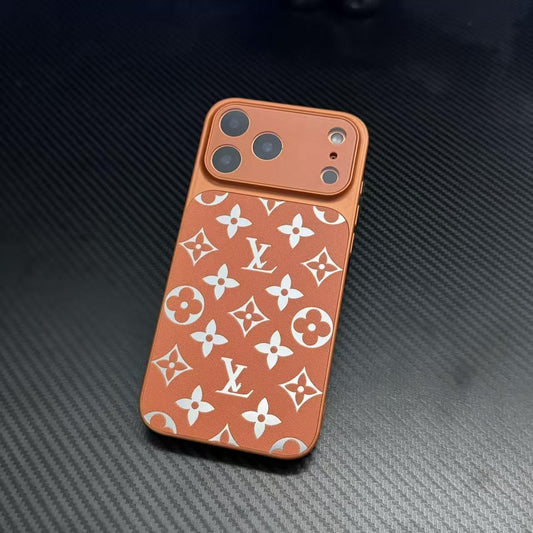 Δερμάτινη θήκη τηλεφώνου πολυτελείας Monogram Pattern με πλήρη προστασία κάμερας