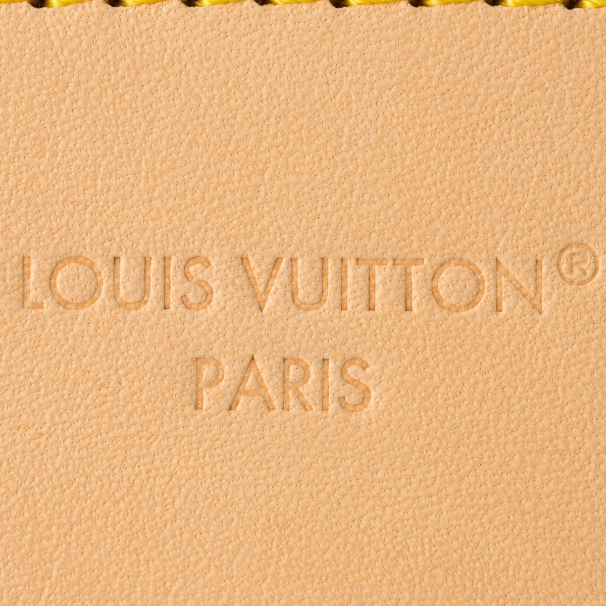 Luxurious Designer Leather Handbag with Gold Chain Details